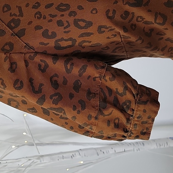 Universal Thread Brown Denim Short Sleeve Leopard Print Dress SZ 2 - Picture 5 of 13